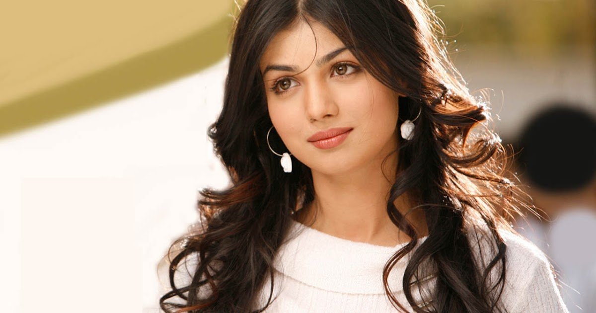 Ayesha Takia